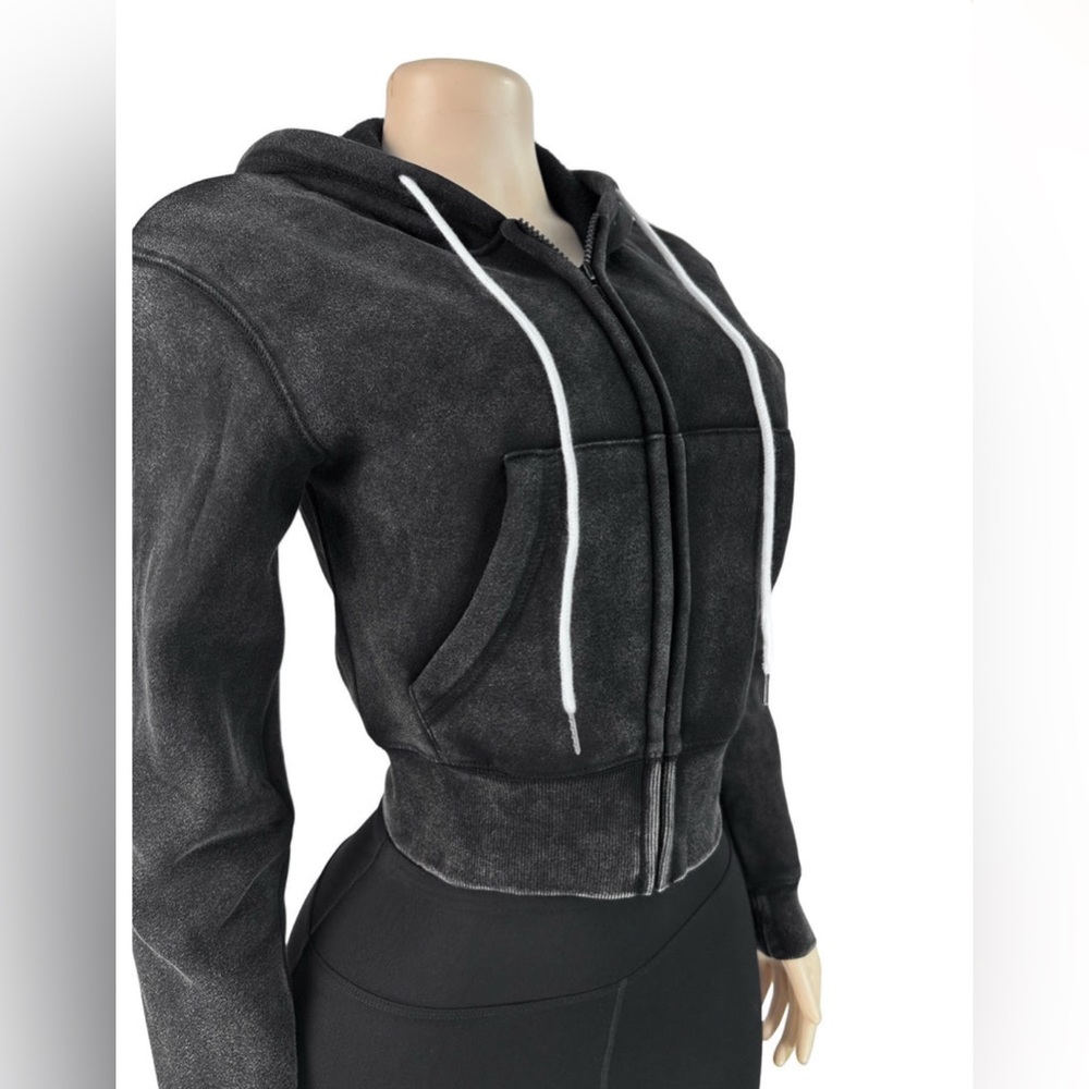 Crop hoodie set (Black) - Picture 2 of 7